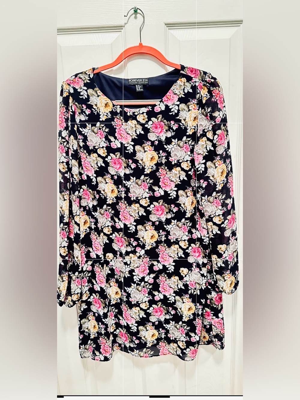 Forever 21 Black Long-Sleeve Floral Women's Dress - Pink & Cream Roses